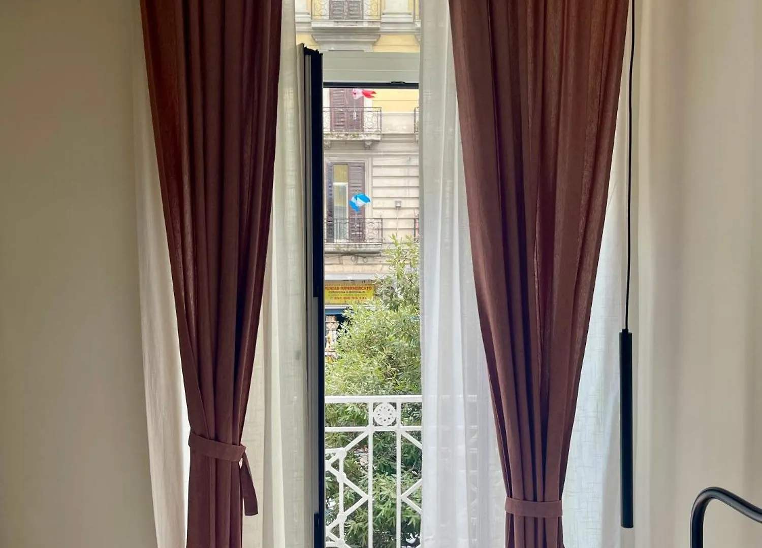 Casa Duchesca Bed & Breakfast Naples