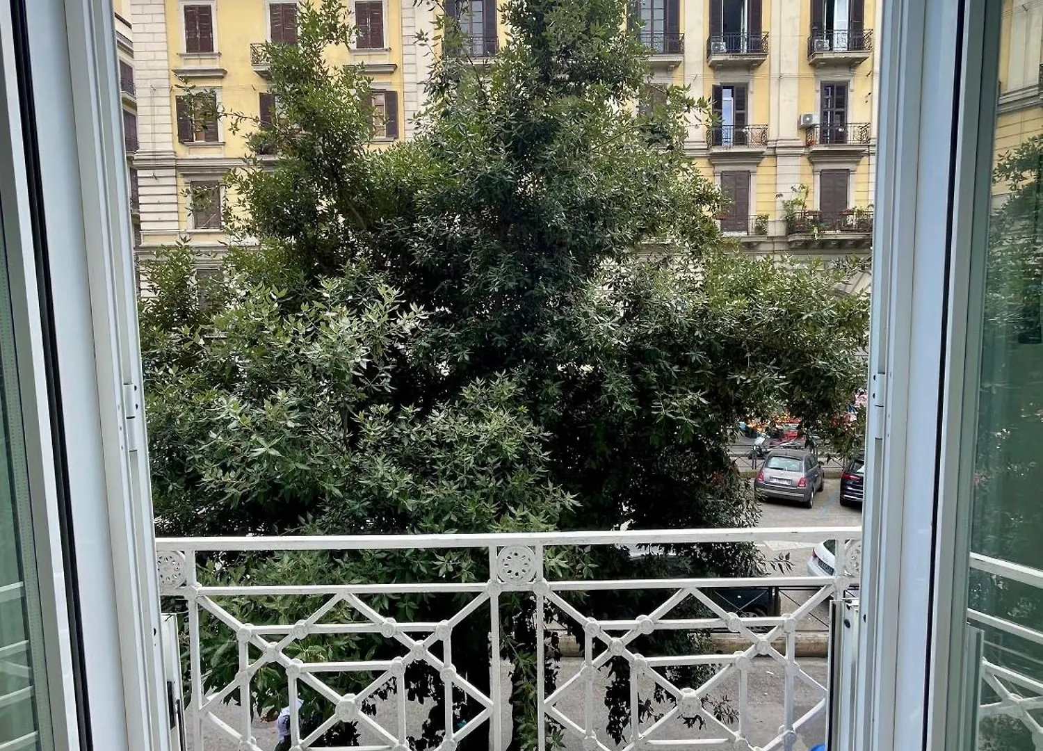 Casa Duchesca Bed & Breakfast Naples Italy